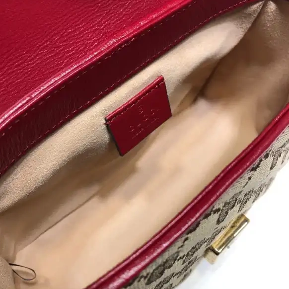 Firstbag ru Marmont mini bag GUCCI GG handle top 0702